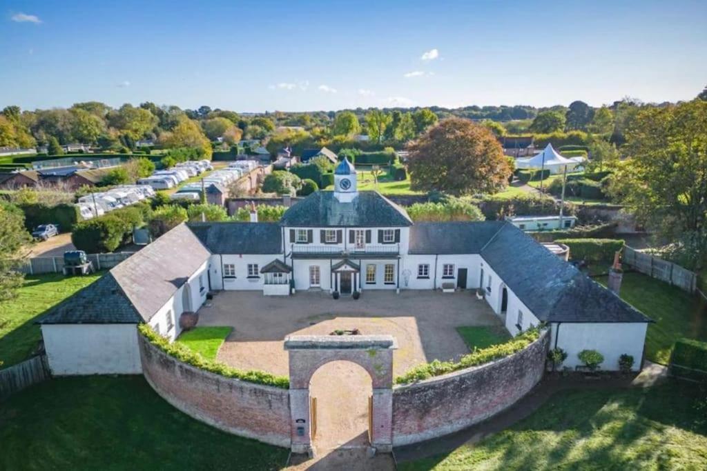The Annex At Merley Mews Poole Exteriör bild