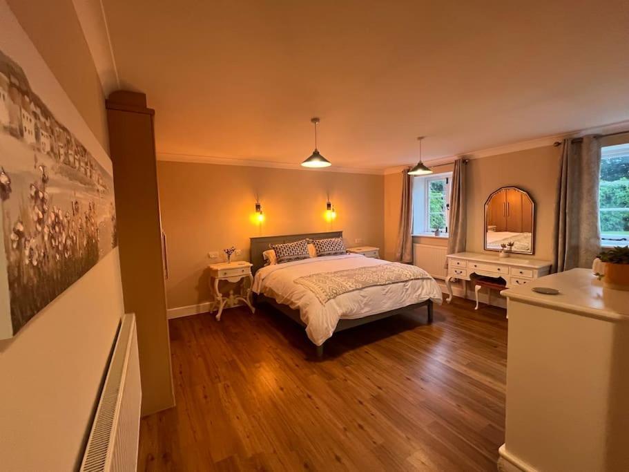 The Annex At Merley Mews Poole Exteriör bild